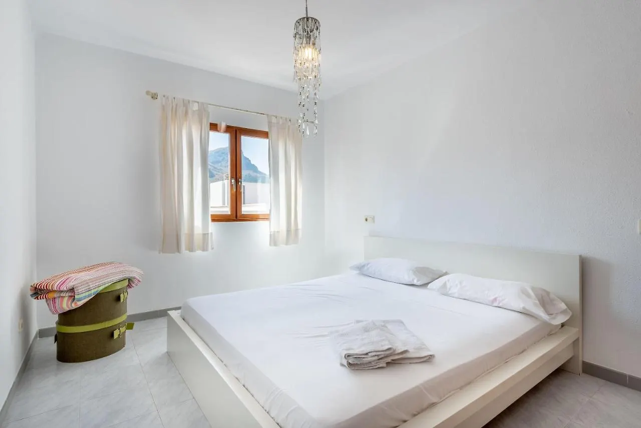 Miramar Apartment Arta Spain